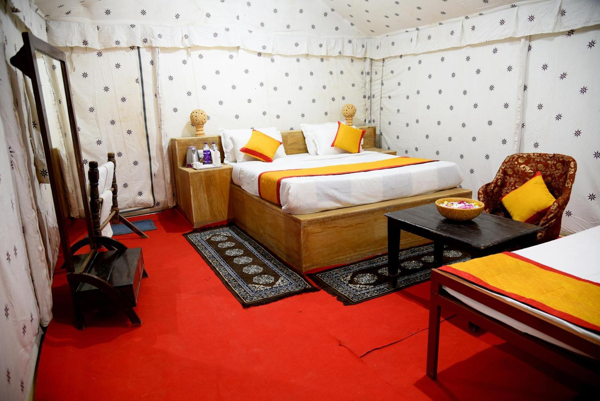 Joyful Desert Camps Jaisalmer Bagian luar foto